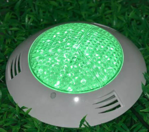 🌈✨ ¡Ilumina tu piscina con estilo y diversión! ✨🌈  💡 Lámpara de Piscina RGB - 54W 💡